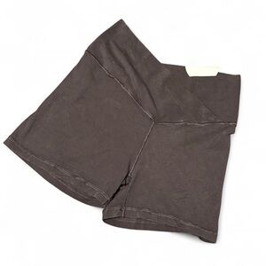 NWT Offline By Aerie Real Me Crossover Biker Shorts 3" Medium Brown